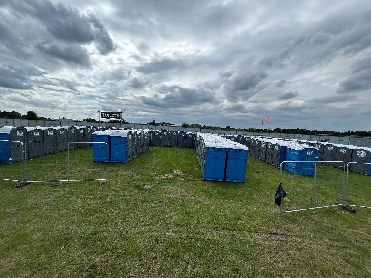 portable toilet hire bolton manchester leeds liverpool cheshire